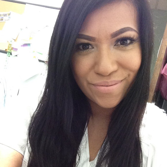 Meet your Posher, Heidi - Picture 1 of 1